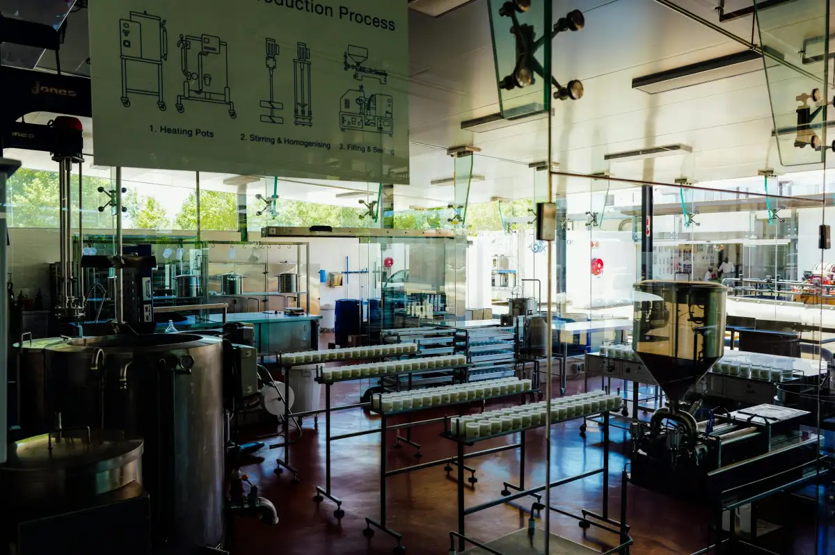 pengertian proses produksi adalah